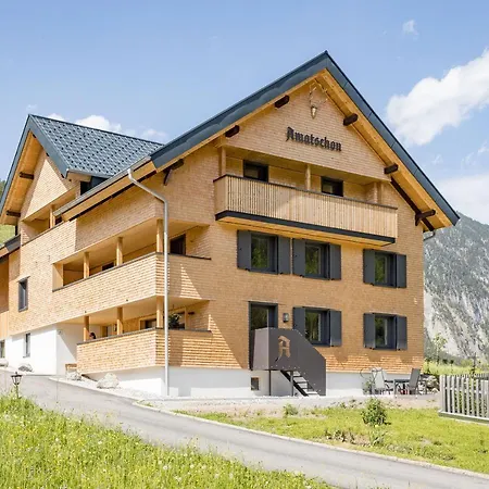 Haus Amatschon *
