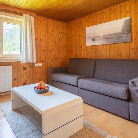 Haus Amatschon Appartement